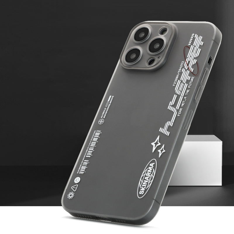 كڤر حماية Shimo من Skinarma نحيف ومتين 0.6 مم من البولي كربونات لهاتف iPhone 14 Pro | أسود كڤر حماية Shimo من Skinarma نحيف ومتين 0.6 مم من البولي كربونات لهاتف iPhone 14 Pro | أسود